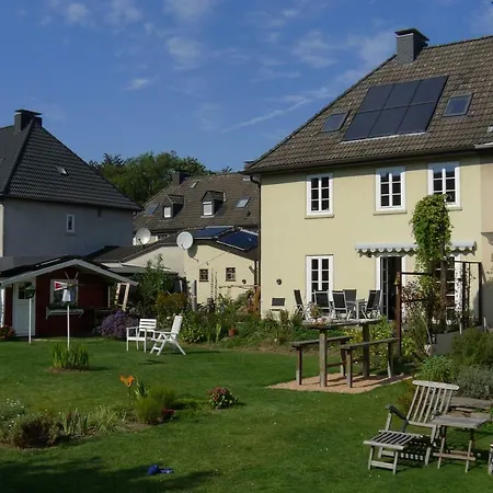 Altes Krupphaus Auf Der Heimaterde * Mülheim an der Ruhr