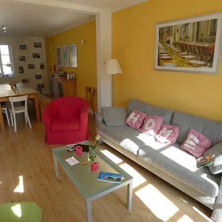 Altes Krupphaus Auf Der Heimaterde Homestay *